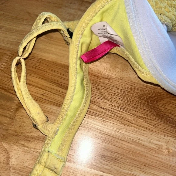 “D” L Vintage Betsey Johnson yellow rose bikini dollbaby retro dollbaby black - Picture 5 of 16